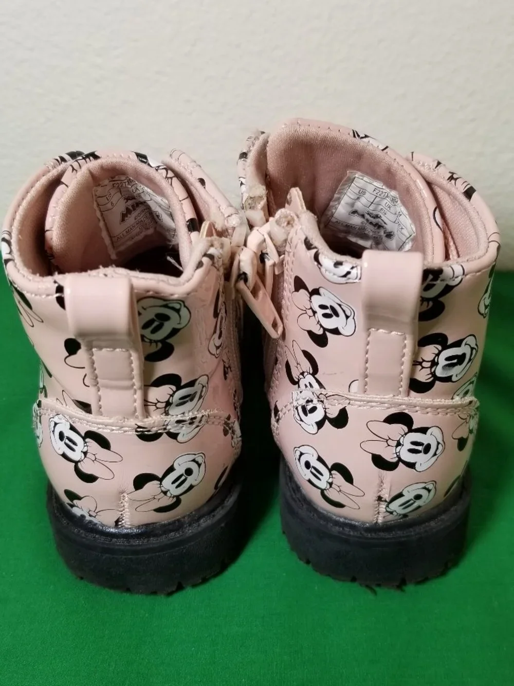 Disney Minnie Mouse Pink Combat Boots Size 6 Side Zipper